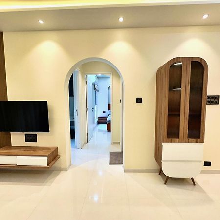 Peacock Palace 2Bhk Modern Ac Flat In Baner Pune Exterior photo